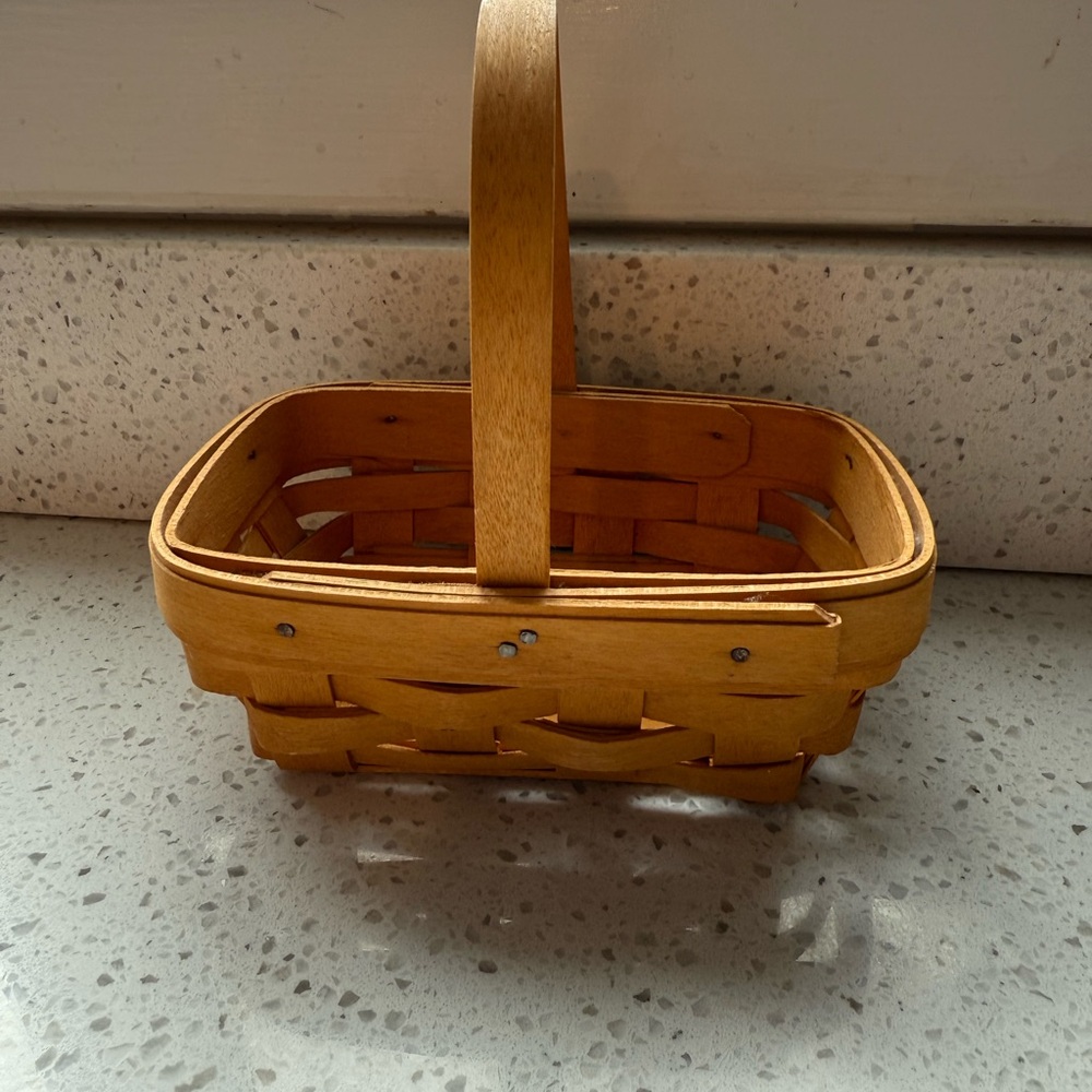 Vintage Longaberger Parsley Basket Charming Woven Basket with Handle